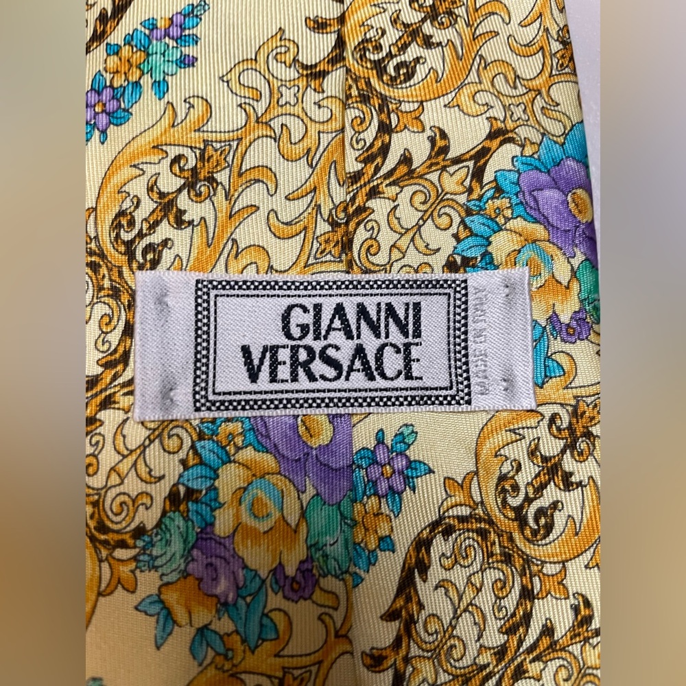 Vintage Gianni Versace Baroque Floral Bouquet‎ 100% Silk Tie READ B1 - Picture 2 of 6